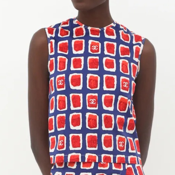 ISO of Chanel vintage top - Picture 1 of 1